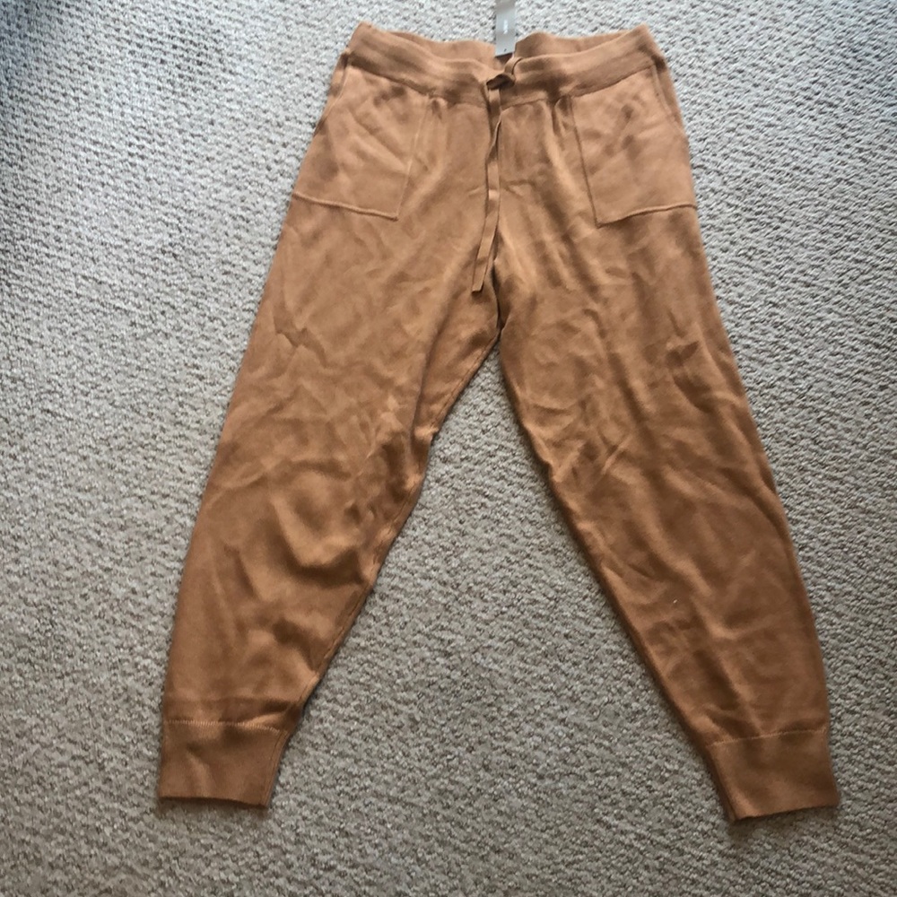Camel colored cotton cashmere blend joggers from J Crew sz small